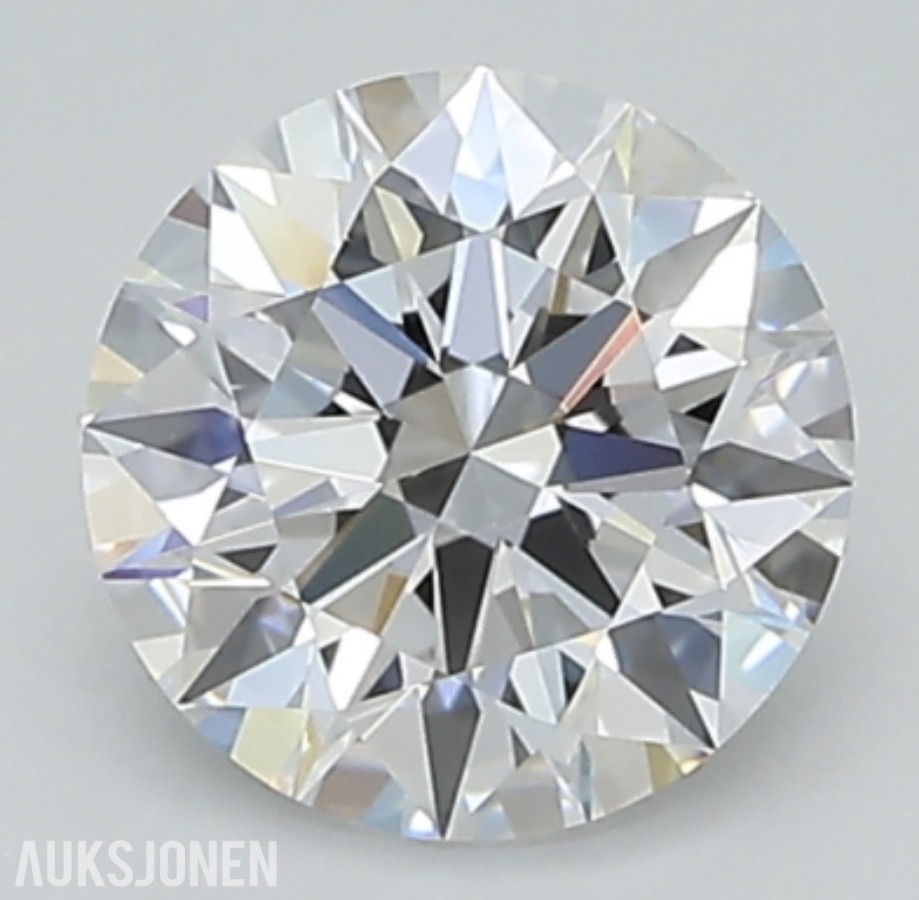 (GIA) 0.40CT HØYKVALITETS BRILLIANTSLIPT NATURLIG DIAMANT. D/VVS1. Triple-Excellent!